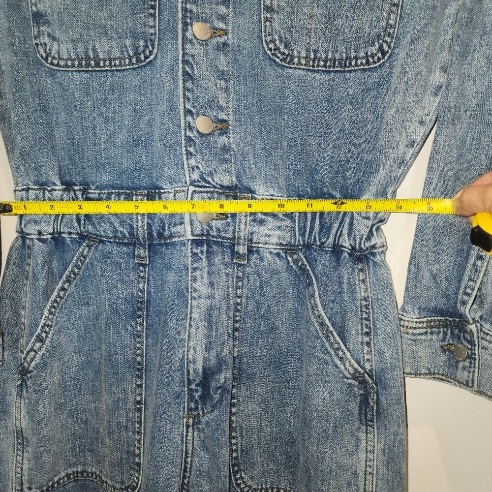 Chic Denim Long-Sleeve Jumpsuit - Picture 7 of 8